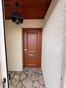 Porte d’entrée MONALU et volets aluminium à Floirac