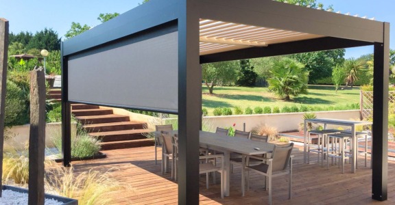 Pose de stores manuels ou électriques près de Bordeaux et alentours