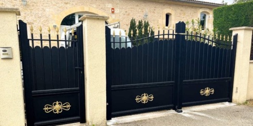 Pose de portail, porte de garage, clôture sur Bordeaux