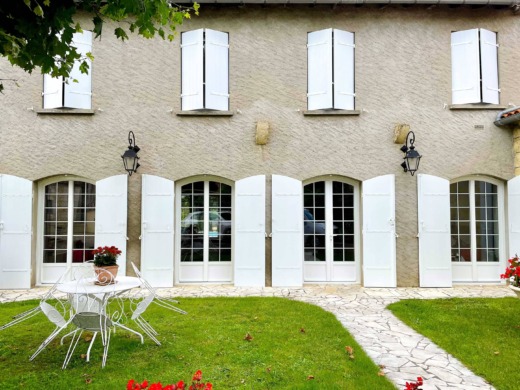 Expert en menuiserie sur la rive droite de Bordeaux depuis plus de 20 ans